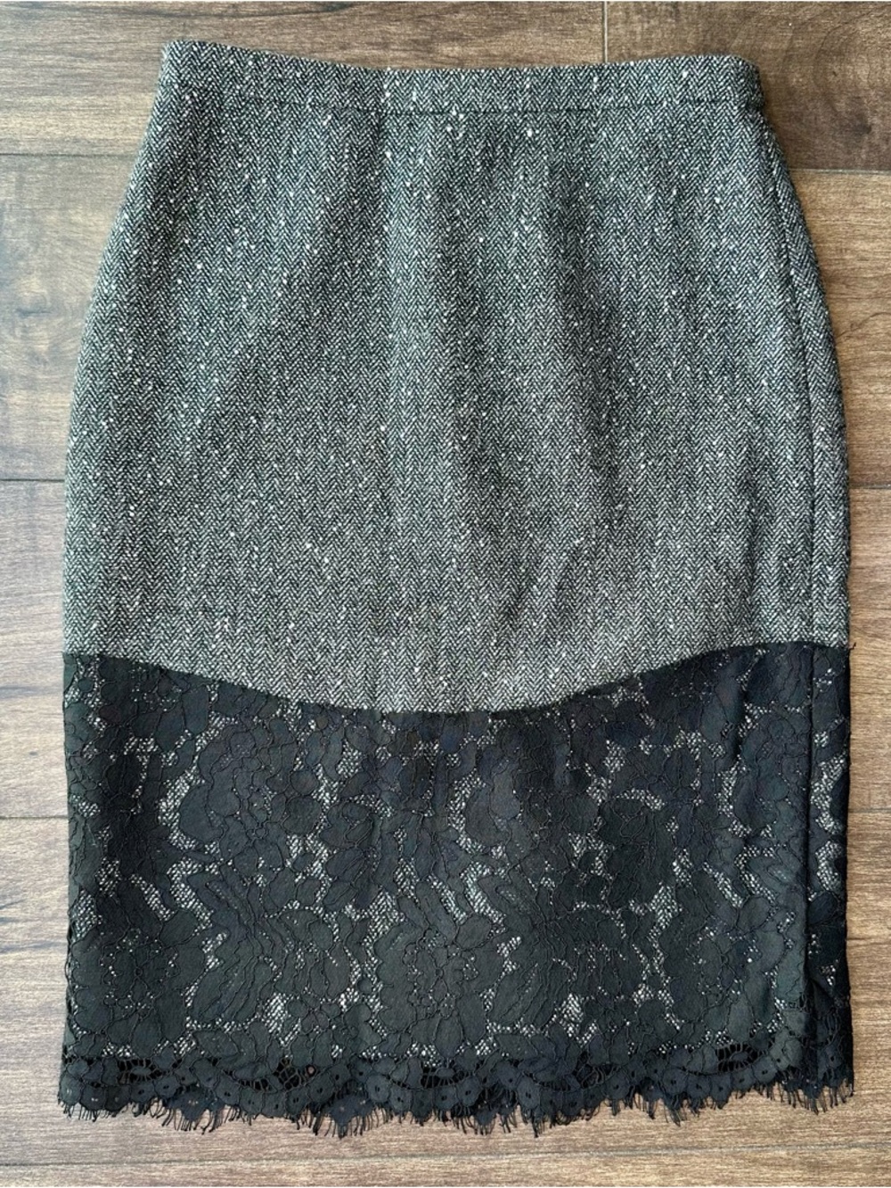 J.CREW The Perfect Party Skirt Size 2 - Gray Wool Blend Sequin Tweed Black Lace